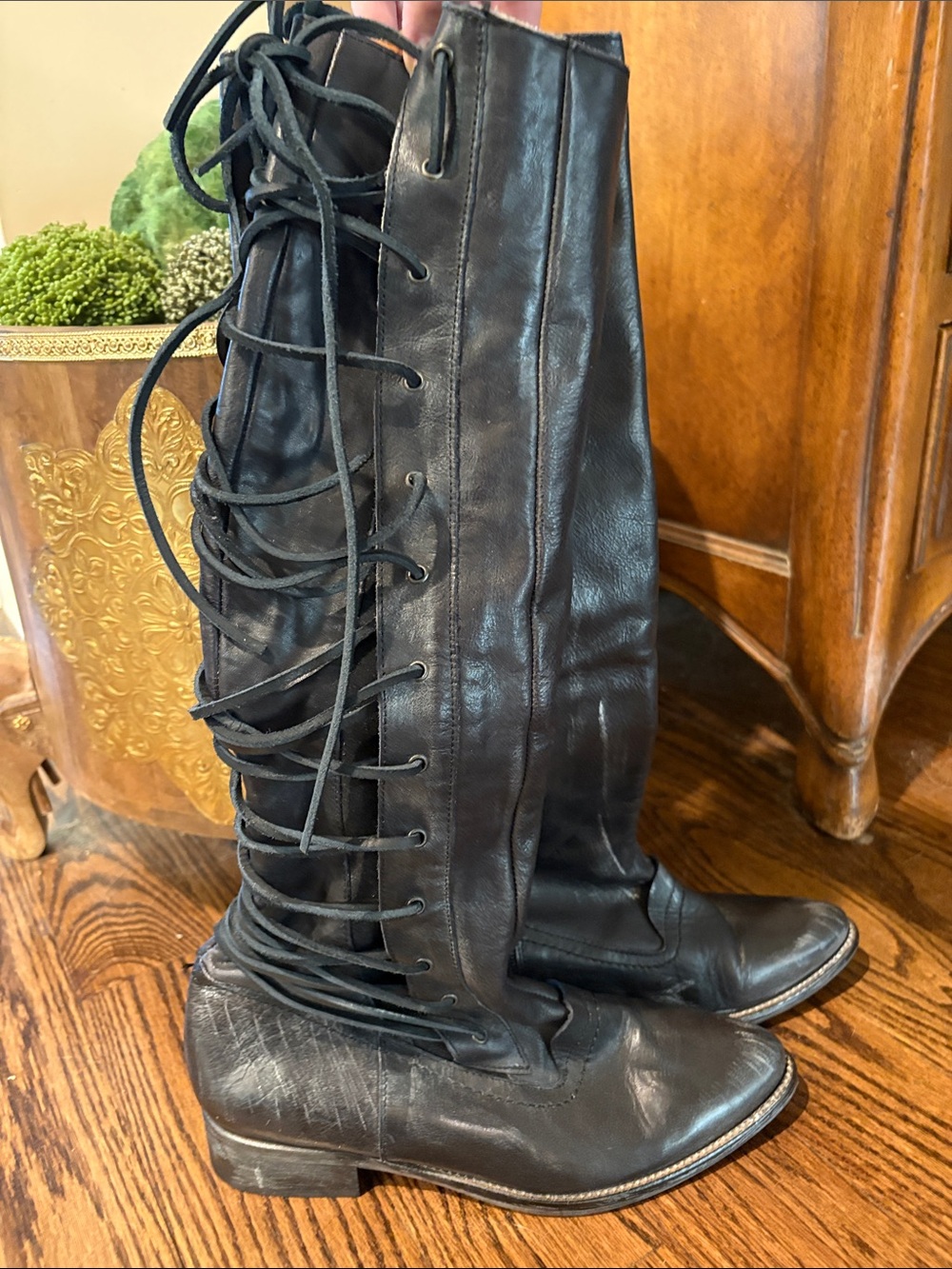 Free People Black Knee-High Leather Women's Boots size 8.5
